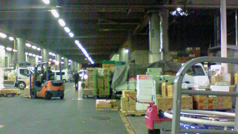 20081105yokohama_market01.jpg